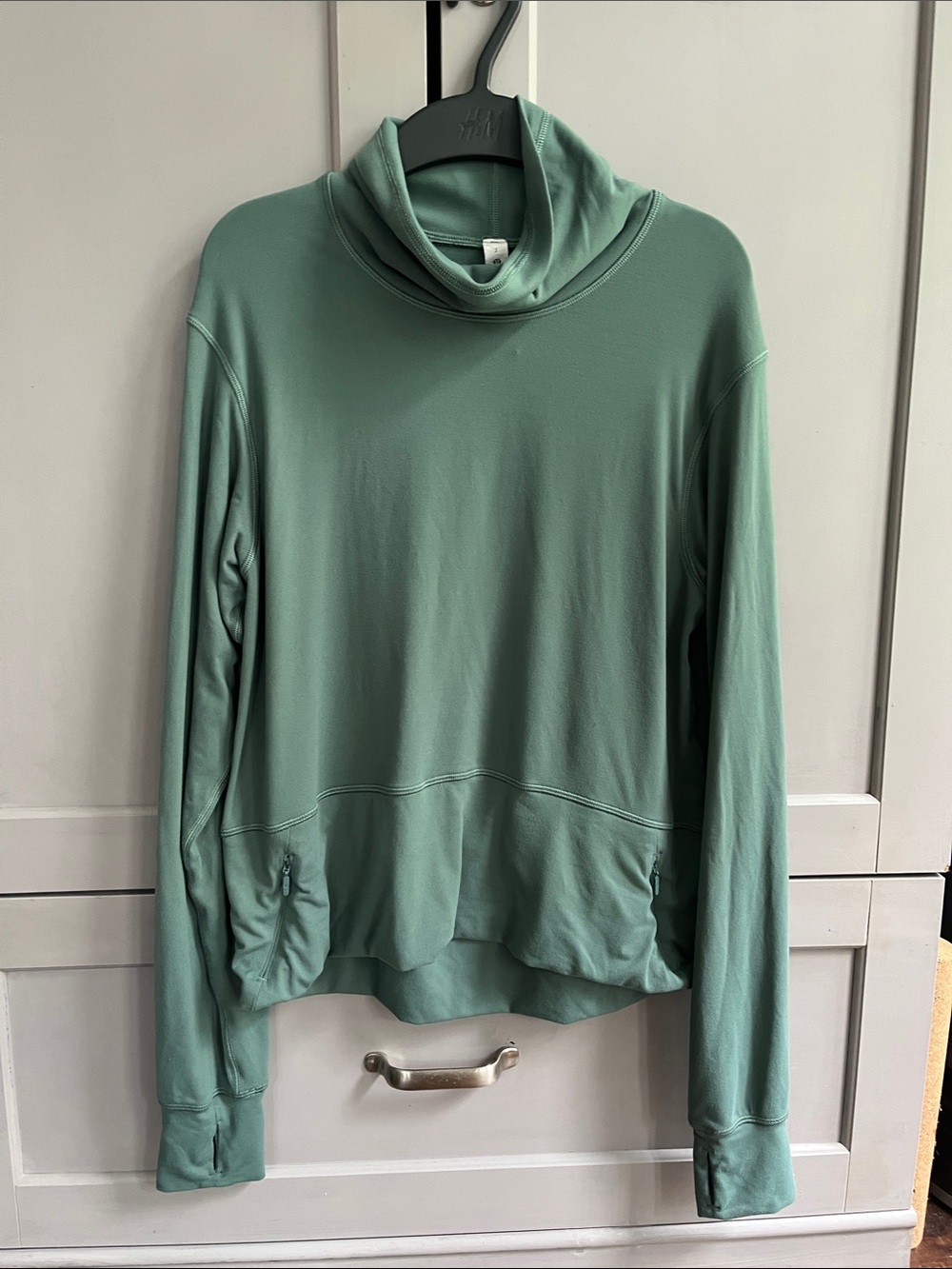 lululemon athletica Lightweight Mock Neck Pullover - Sage